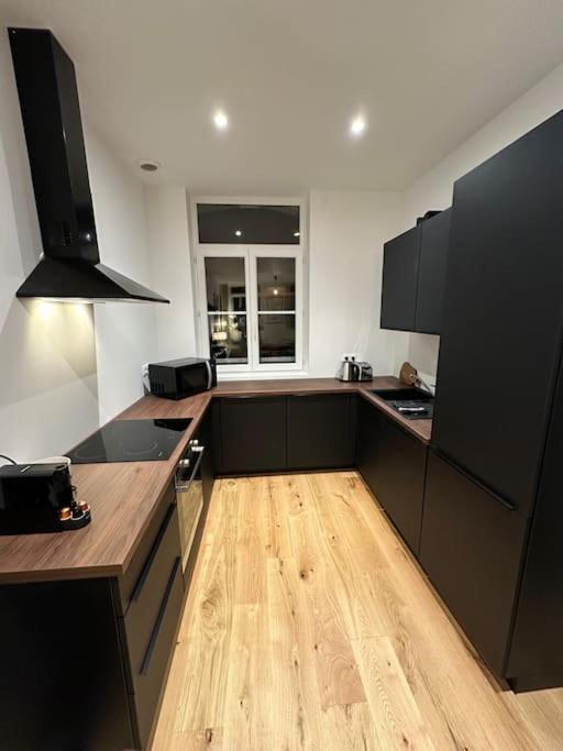 L'Eclat Prestigieux : Quartier Henriville Amiens Buitenkant foto